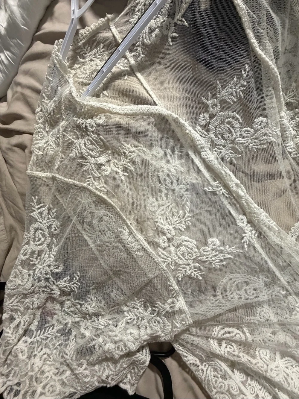 N/A lightweight white
